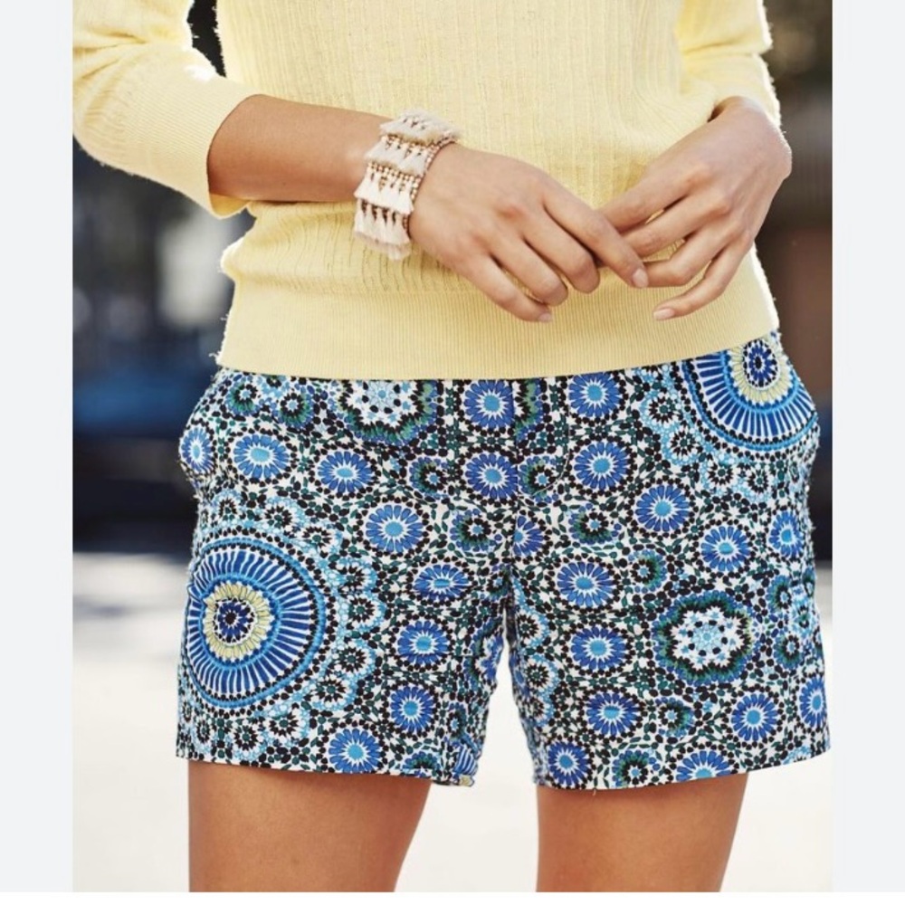 Banana Republic‎ women’s shorts size 2 mosaic pattern spring summer sun fun